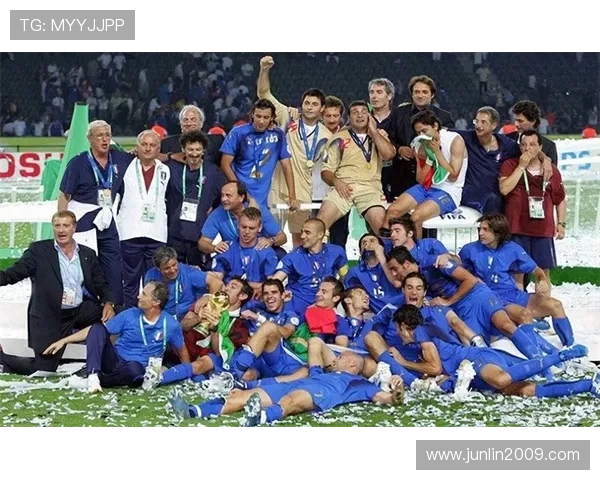 世界杯决赛的球(世界杯决赛球场容纳人数要求)世界杯体育论坛 世界杯决赛的球(世界杯决赛球场容纳人数要求)世界杯体育论坛